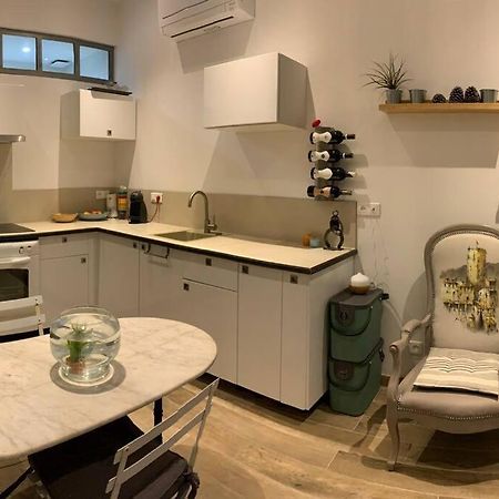 Jolie Appartement En Plein Centre Du Village Les Arcs-sur-Argens Exteriér fotografie